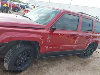 2016 Jeep Patriot Sport with VIN 1C4NJPBB4GD777312, listed as a IAAI auction lot 41906384 with 154,751 mi miles. Bid and sale history available at carsss.com. Image 6.