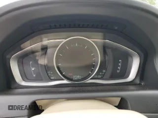 2016 Volvo XC60 T5 Premier с VIN YV4612RK0G2781900, выставлен на аукционе Copart как лот 56498505 с пробегом 220 711 миль миль и Списание • Salvage title. История ставок и продаж доступна на DreamBid. Изображение 9.