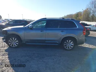 2017 Volvo XC90 Momentum with VIN YV4A22PK7H1172370, listed as a IAAI auction lot 41835935 with 103,577 mi miles. Bid and sale history available at carsss.com. Image 15.