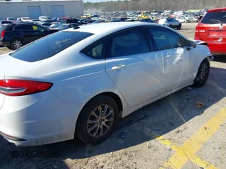 2018 Ford Fusion S with VIN 3FA6P0G76JR270334, listed as a IAAI auction lot 41490738 with 98,920 mi miles. Bid and sale history available at carsss.com. Image 13.