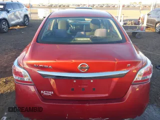 2015 Nissan Altima 2.5 S with VIN 1N4AL3AP6FC246394, listed as a IAAI auction lot 41052317 with 195,388 mi miles. Bid and sale history available at carsss.com. Image 19.