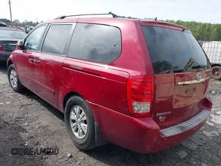 2011 Kia Sedona LX with VIN KNDMG4C71B6381354, listed as a IAAI auction lot 41929496 with 189,458 mi miles. Bid and sale history available at carsss.com. Image 3.