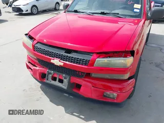 2005 Chevrolet Colorado Z85 z VIN 1GCCS148058231647, wystawiony jako IAAI lot #42027464 z przebiegiem 165 295 mil mil oraz . Historia ofert i sprzedaży dostępna na DreamBid. Obrazek 6.