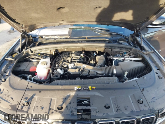 2023 Jeep Grand Cherokee Overland with VIN 1C4RJHDGXP8864365, listed as a IAAI auction lot 40502141 with 3,911 mi miles and . Bid and sale history available at DreamBid. Image 10.