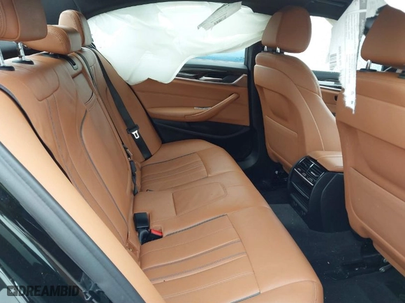 2019 BMW 5 Series 530i xDrive with VIN WBAJA7C58KG911699, listed as a IAAI auction lot 41737321 with NaN miles. Bid and sale history available at carsss.com. Image 8.
