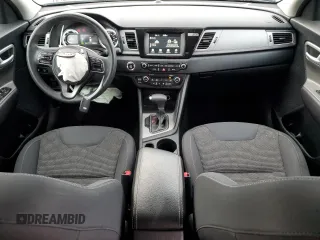 2017 Kia Niro LX with VIN KNDCB3LC7H5096920, listed as a Copart auction lot 44117755 with 104,808 mi miles and Salvage Title. Bid and sale history available at carsss.com. Image 8.