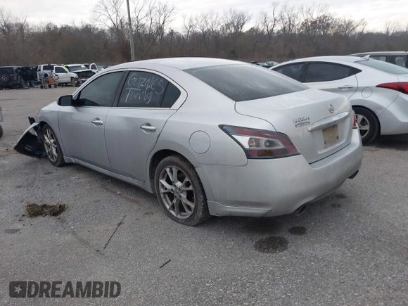 2014 Nissan Maxima SV z VIN 1N4AA5AP0EC485438, wystawiony jako IAAI lot #41346586 z przebiegiem 148 579 mil mil oraz . Historia ofert i sprzedaży dostępna na DreamBid. Obrazek 3.
