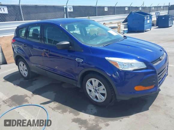 2016 Ford Escape S with VIN 1FMCU0F79GUB44943, listed as a IAAI auction lot 42108103 with 189,973 mi miles. Bid and sale history available at carsss.com. Image 1.