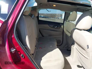 2015 Nissan Rogue SL with VIN 5N1AT2MT4FC921992, listed as a IAAI auction lot 41754087 with 211,116 mi miles. Bid and sale history available at carsss.com. Image 8.