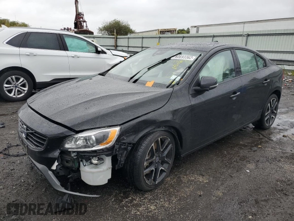 2017 Volvo S60 Dynamic with VIN YV140MTL0H2428370, listed as a Copart auction lot 60693362 with 33,356 mi miles. Bid and sale history available at carsss.com. Image 2.