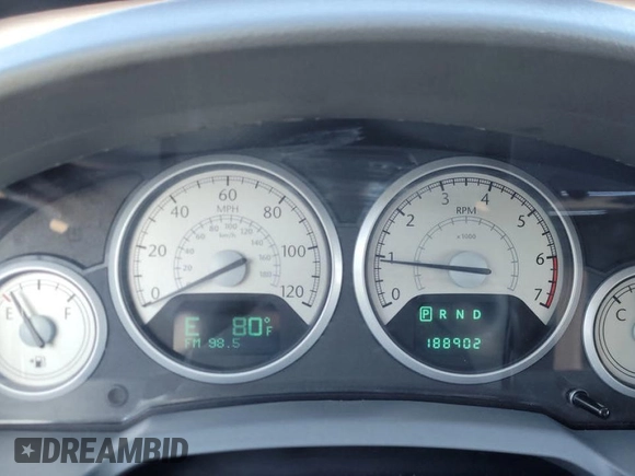 2008 Chrysler Town & Country with VIN 2008TC, listed as a Copart auction lot 48812445 with 188,902 mi miles and Clean Title. Bid and sale history available at DreamBid. Image 8.
