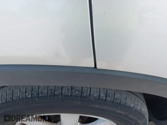 2012 Kia Sorento LX with VIN 5XYKT4A29CG250228, listed as a IAAI auction lot 42082870 with 171,727 mi miles. Bid and sale history available at carsss.com. Image 6.