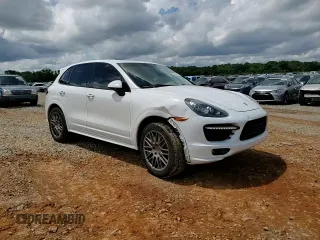 2014 Porsche Cayenne GTS с VIN WP1AD2A27ELA70118, выставлен на аукционе Copart как лот 56405945 с пробегом 179 529 миль миль и Списание • Salvage title. История ставок и продаж доступна на DreamBid. Изображение 15.