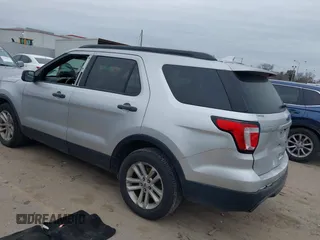 2017 Ford Explorer with VIN 1FM5K8B81HGC14897, listed as a IAAI auction lot 41621994 with 161,129 mi miles and . Bid and sale history available at carsss.com. Image 3.