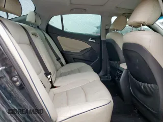 2014 Kia Optima EX z VIN KNAGN4AD0E5068072, wystawiony jako Copart lot #58837555 z przebiegiem 154 948 mil mil oraz Czysty tytuł • Clean title. Historia ofert i sprzedaży dostępna na DreamBid. Obrazek 10.