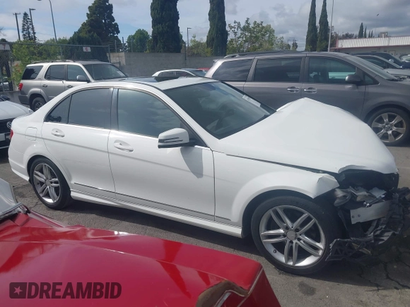 2014 Mercedes-Benz C-Class C 250 Sport with VIN WDDGF4HB4EA954395, listed as a IAAI auction lot 41929039 with 1 mi miles. Bid and sale history available at carsss.com. Image 14.