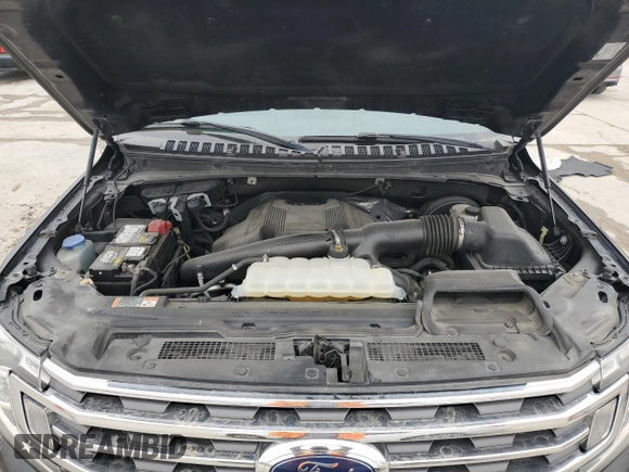 2020 Ford Expedition Max XLT with VIN 1FMJK1HT2LEA18327, listed as a Copart auction lot 44464835 with 346,520 mi miles and Clean Title. Bid and sale history available at DreamBid. Image 12.