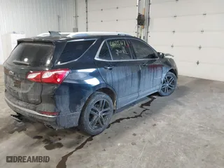 2020 Chevrolet Equinox LT with VIN 2GNAXVEX9L6233977, listed as a IAAI auction lot 41639717 with 39,162 mi miles. Bid and sale history available at carsss.com. Image 4.