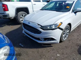 2017 Ford Fusion SE z VIN 3FA6P0H77HR277995, wystawiony jako IAAI lot #41586483 z przebiegiem 191 912 mil mil oraz . Historia ofert i sprzedaży dostępna na DreamBid. Obrazek 6.