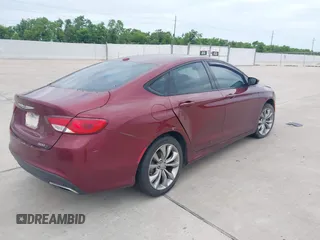 2015 Chrysler 200 S with VIN 1C3CCCBB1FN555592, listed as a IAAI auction lot 42784467 with 133,746 mi miles and . Bid and sale history available at DreamBid. Image 4.