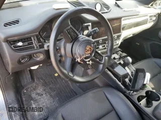 2022 Porsche Macan S с VIN WP1AG2A51NLB24210, выставлен на аукционе Copart как лот 73284664 с пробегом Не указан миль и Чистый • Clean title. История ставок и продаж доступна на DreamBid. Изображение 8.