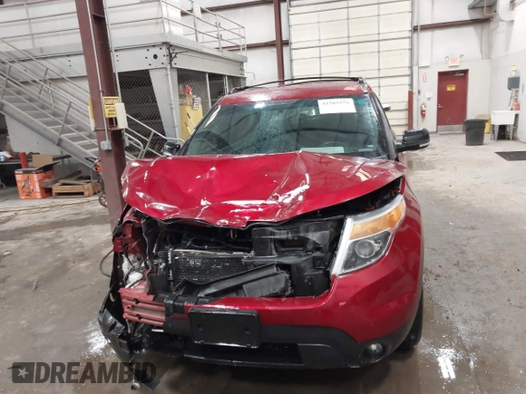 2014 Ford Explorer XLT with VIN 1FM5K8D82EGC13413, listed as a IAAI auction lot 41583376 with 138,890 mi miles and . Bid and sale history available at carsss.com. Image 12.