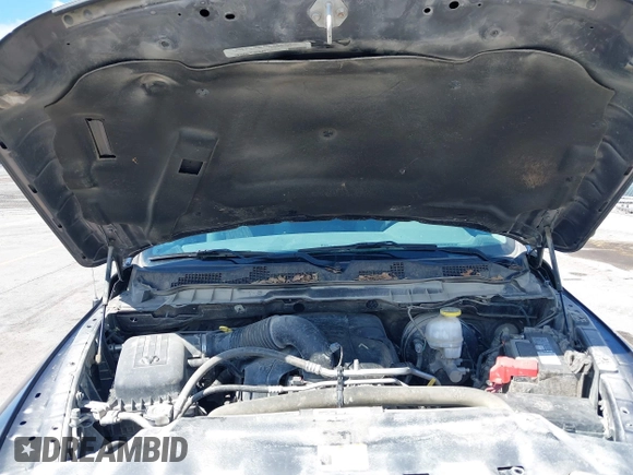 2018 Ram 1500 SSV z VIN 1C6RR7XT1JS270616, wystawiony jako IAAI lot #42080855 z przebiegiem 129 819 mil mil oraz . Historia ofert i sprzedaży dostępna na DreamBid. Obrazek 10.