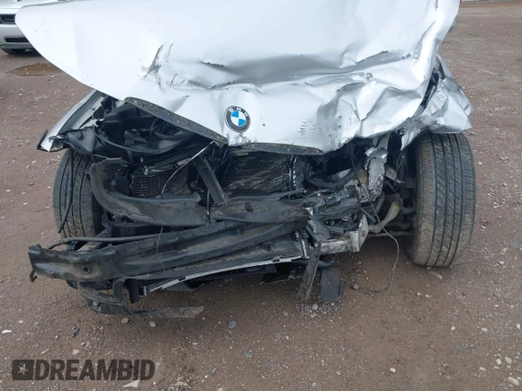 2007 BMW 3 Series 328i с VIN WBAVC535X7FZ77507, выставлен на аукционе IAAI как лот 42230370 с пробегом 167 206 миль миль и . История ставок и продаж доступна на DreamBid. Изображение 6.