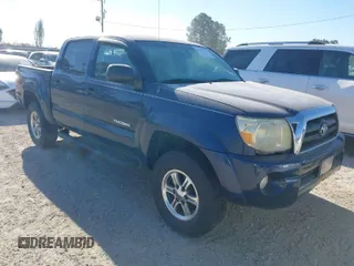 2008 Toyota Tacoma PreRunner with VIN 3TMJU62N08M069901, listed as a IAAI auction lot 41823431 with 249,883 mi miles. Bid and sale history available at carsss.com. Image 1.