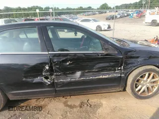 2012 Ford Fusion SEL z VIN 3FAHP0JA2CR389840, wystawiony jako IAAI lot #42456559 z przebiegiem 255 187 mil mil oraz . Historia ofert i sprzedaży dostępna na DreamBid. Obrazek 6.