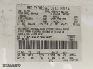 2000 Ford F-150 XL with VIN 1FTRX18W6YNA72319, listed as a IAAI auction lot 41682748 with 265,559 mi miles. Bid and sale history available at carsss.com. Image 9.