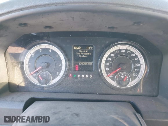 2018 Ram 2500 Tradesman with VIN 3C6LR4AT5JG356029, listed as a IAAI auction lot 41362039 with 125,396 mi miles. Bid and sale history available at carsss.com. Image 7.