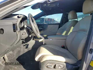 2021 Lexus LS with VIN JTHD51FF9M5013406, listed as a Copart auction lot 84926124 with 31,209 mi miles and Salvage Title. Bid and sale history available at carsss.com. Image 7.