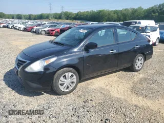 2017 Nissan Versa S Plus z VIN 3N1CN7AP7HL803375, wystawiony jako Copart lot #52906055 z przebiegiem 116 122 mil mil oraz Szkoda całkowita • Salvage title. Historia ofert i sprzedaży dostępna na DreamBid. Obrazek 1.