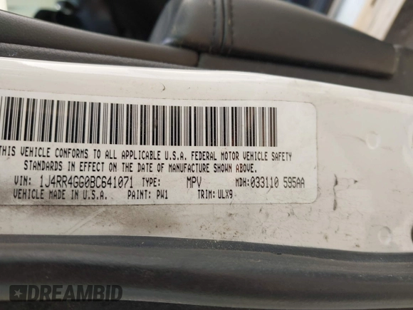 2011 Jeep Grand Cherokee Laredo с VIN 1J4RR4GG0BC641071, выставлен на аукционе IAAI как лот 42460718 с пробегом Не указан миль и . История ставок и продаж доступна на DreamBid. Изображение 9.