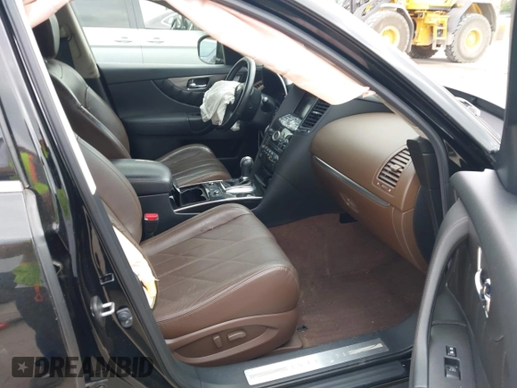 2011 Infiniti FX z VIN JN8AS1MW2BM140473, wystawiony jako IAAI lot #42248427 z przebiegiem 123 701 mil mil oraz . Historia ofert i sprzedaży dostępna na DreamBid. Obrazek 5.