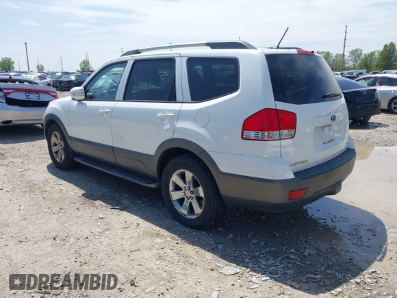 2009 Kia Borrego EX with VIN KNDJH741995016237, listed as a IAAI auction lot 42140573 with 161,269 mi miles. Bid and sale history available at carsss.com. Image 3.