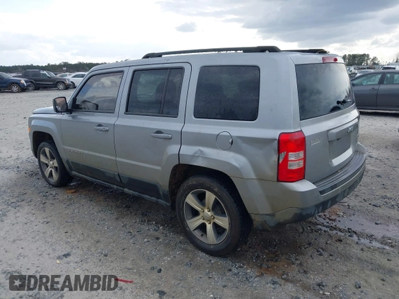 2015 Jeep Patriot High Altitude z VIN 1C4NJPFA2FD185584, wystawiony jako IAAI lot #41714984 z przebiegiem 121 345 mil mil oraz . Historia ofert i sprzedaży dostępna na DreamBid. Obrazek 3.