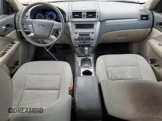 2012 Ford Fusion SE with VIN 3FAHP0HAXCR304720, listed as a Copart auction lot 84213164 with 130,215 mi miles and Salvage Title. Bid and sale history available at carsss.com. Image 8.
