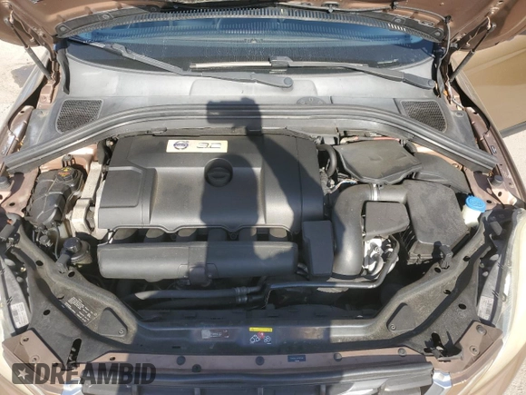 2010 Volvo XC60 3.2L с VIN YV4982DL8A2127095, выставлен на аукционе Copart как лот 57062275 с пробегом 164 463 миль миль и Списание • Salvage title. История ставок и продаж доступна на DreamBid. Изображение 12.