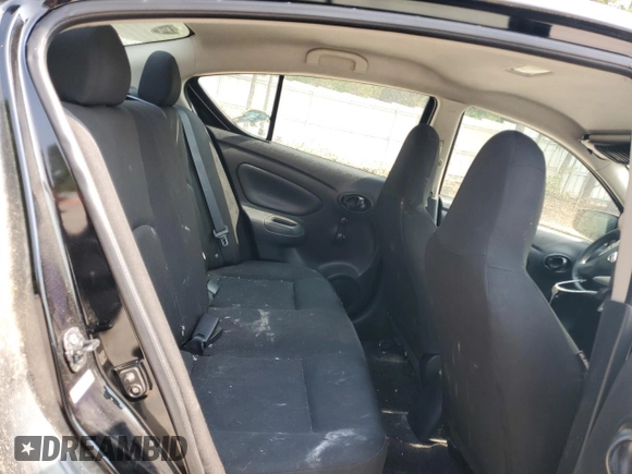 2016 Nissan Versa SV z VIN 3N1CN7AP3GL846612, wystawiony jako Copart lot #59813835 z przebiegiem Nie podano mil oraz Czysty tytuł • Clean title. Historia ofert i sprzedaży dostępna na DreamBid. Obrazek 10.
