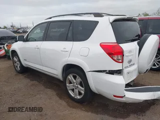 2006 Toyota RAV4 Sport with VIN JTMZK32VX65005262, listed as a IAAI auction lot 42185327 with 224,198 mi miles. Bid and sale history available at carsss.com. Image 3.