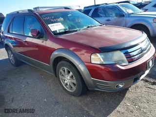2008 Ford Taurus X SEL with VIN 1FMDK02W18GA06398, listed as a IAAI auction lot 41072652 with 186,894 mi miles. Bid and sale history available at carsss.com. Image 1.
