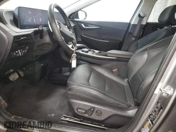 2023 Kia EV6 Wind with VIN KNDC34LA7P5128121, listed as a Copart auction lot 80078644 with 25,750 mi miles and Clean Title. Bid and sale history available at carsss.com. Image 7.