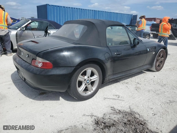 2000 BMW Z3 2.5L with VIN WBACH9347YLF91639, listed as a Copart auction lot 76951294 with 0 mi miles and Salvage Title. Bid and sale history available at carsss.com. Image 3.