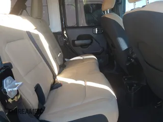 2018 Jeep Wrangler Unlimited Sport с VIN 1C4HJXDN5JW131695, выставлен на аукционе IAAI как лот 41640197 с пробегом 115 622 миль миль и . История ставок и продаж доступна на DreamBid. Изображение 8.