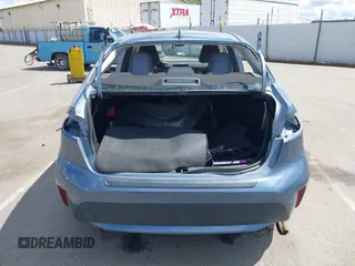 2020 Toyota Corolla LE with VIN JTDEPRAE9LJ059093, listed as a IAAI auction lot 41950106 with 1 mi miles. Bid and sale history available at carsss.com. Image 17.