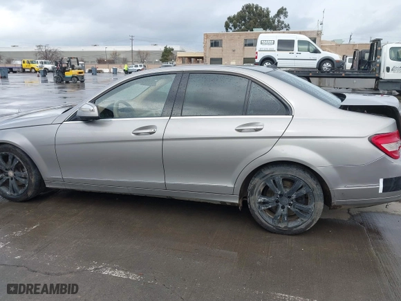 2008 Mercedes-Benz C-Class 3.0L Sport with VIN WDDGF54X78F035621, listed as a IAAI auction lot 41789122 with 164,043 mi miles. Bid and sale history available at carsss.com. Image 14.