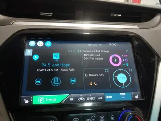 2021 Chevrolet Bolt EV LT z VIN 1G1FY6S00M4102263, wystawiony jako IAAI lot #40242852 z przebiegiem 36 467 mil mil oraz . Historia ofert i sprzedaży dostępna na DreamBid. Obrazek 19.