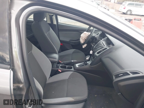 2013 Ford Focus SE with VIN 1FADP3F27DL233262, listed as a IAAI auction lot 41734903 with 149,680 mi miles. Bid and sale history available at carsss.com. Image 5.